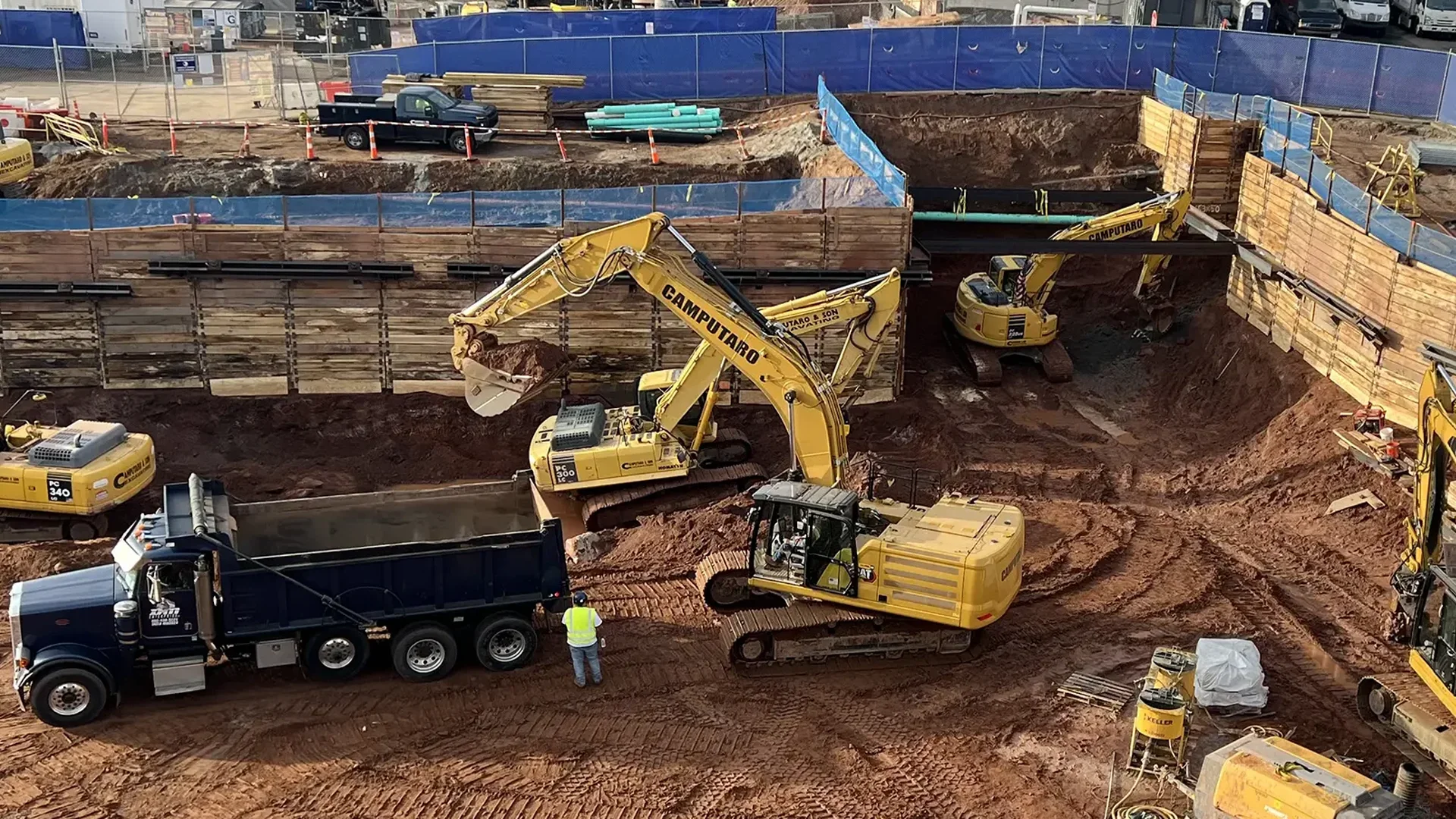 Camputaro Heavy Equipment